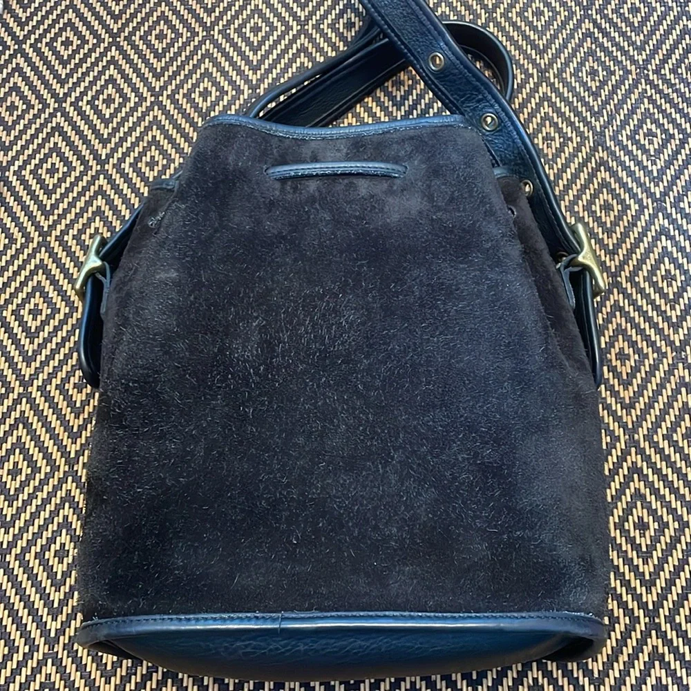 VINTAGE COACH SUEDE BERKELEY DRAWSTRING 9012 black w/ brass (like Lula’s legacy)